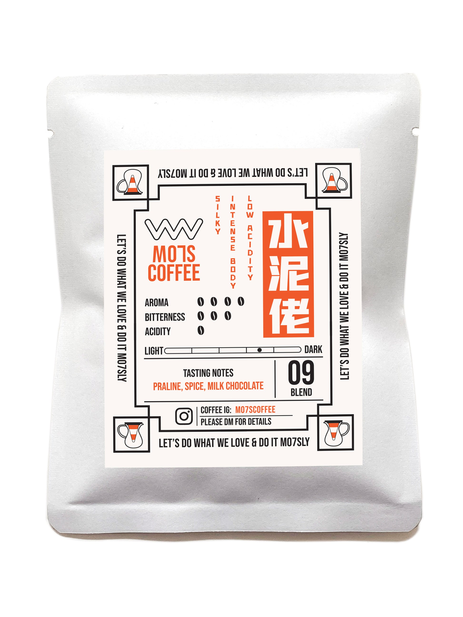 A rich cup of MO7S No.09 drip bag coffee with deep praline sweetness, herbal spice, and a milk chocolate finish.